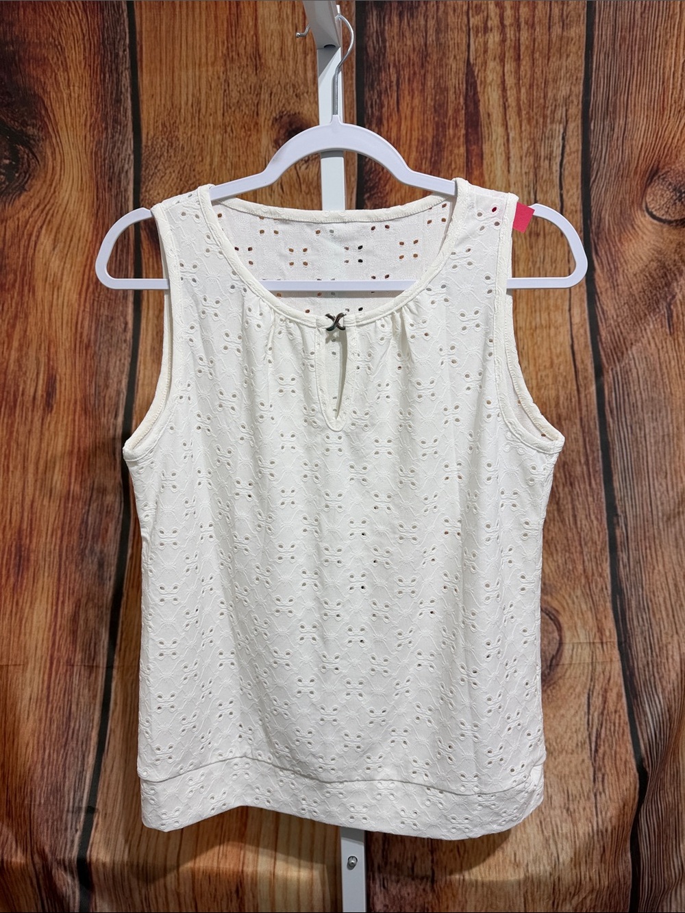 White Sleeveless Eyelet Blouse Size M